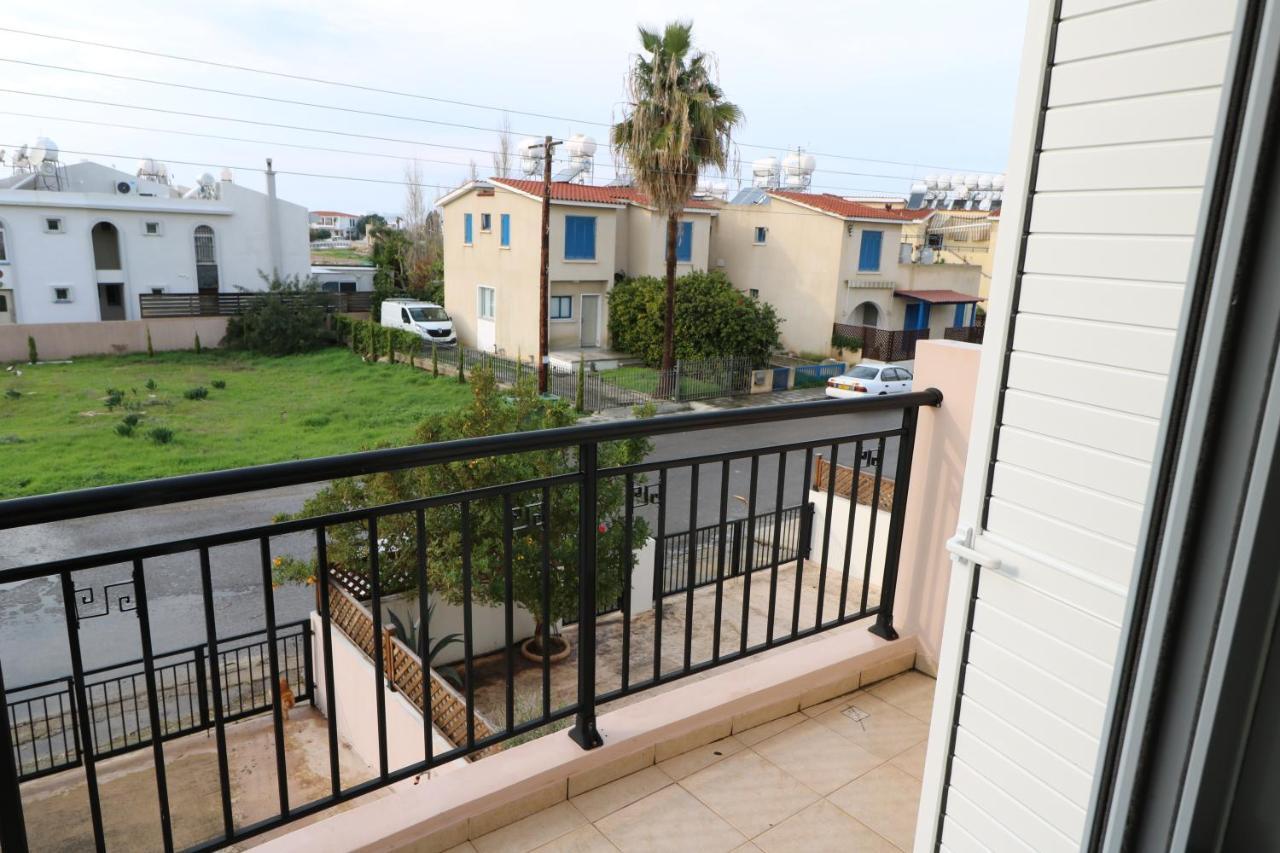 The Paradise Townhouses By Taimoura Paphos Exterior foto