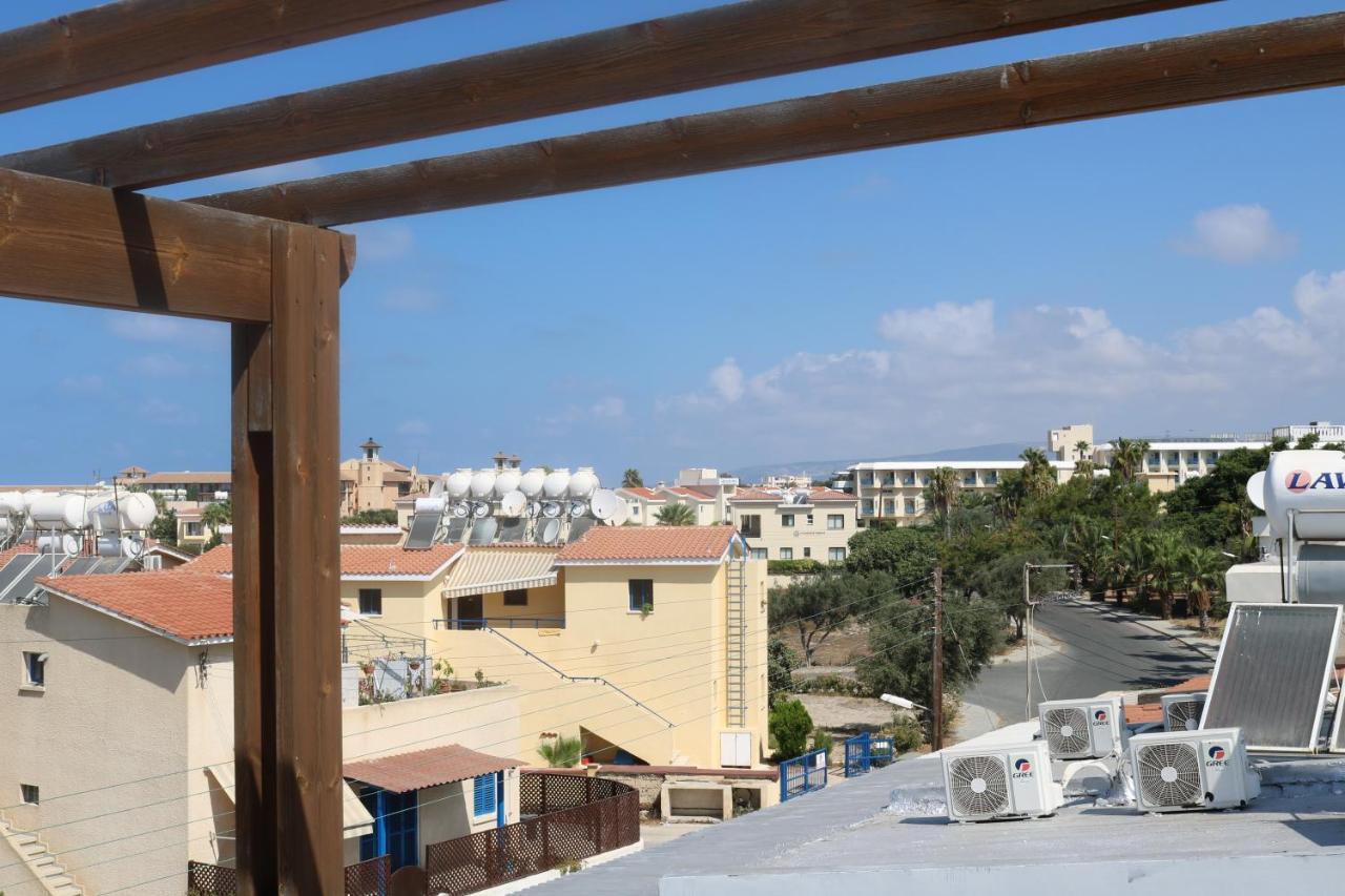 The Paradise Townhouses By Taimoura Paphos Exterior foto